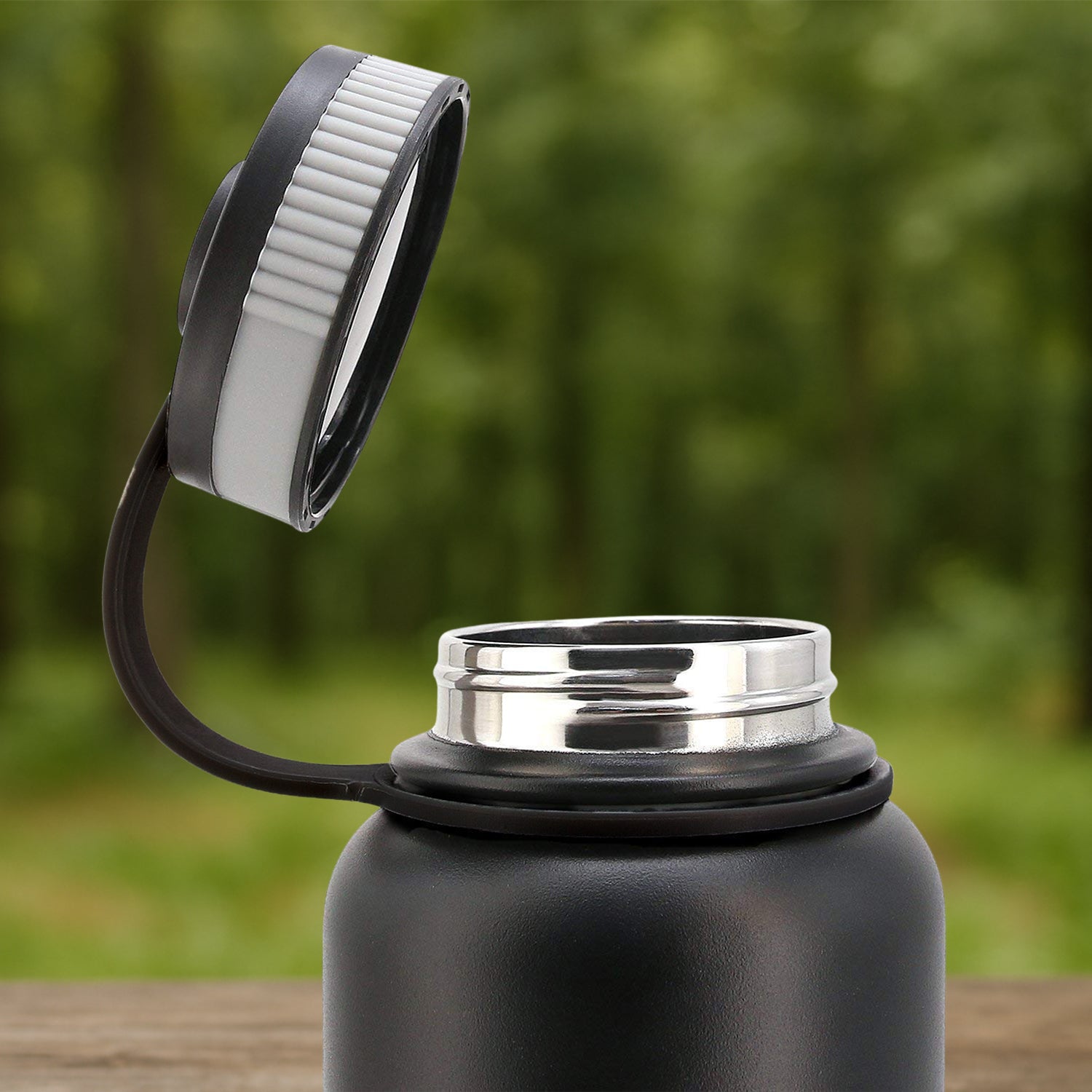 Black Stainless Steel Double Wall Vacuum-insulated Drink Water Bottle (1000 Ml) Black Stainless Steel Double Wall Vacuum-insulated Drink Water Bottle (1000 Ml)